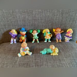8 vintage cabbage patch miniature figurines